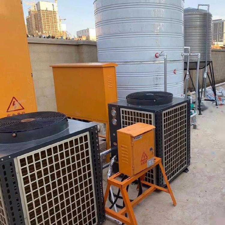 馬金鋪嬰兒游泳館熱水機(jī)組安裝案例